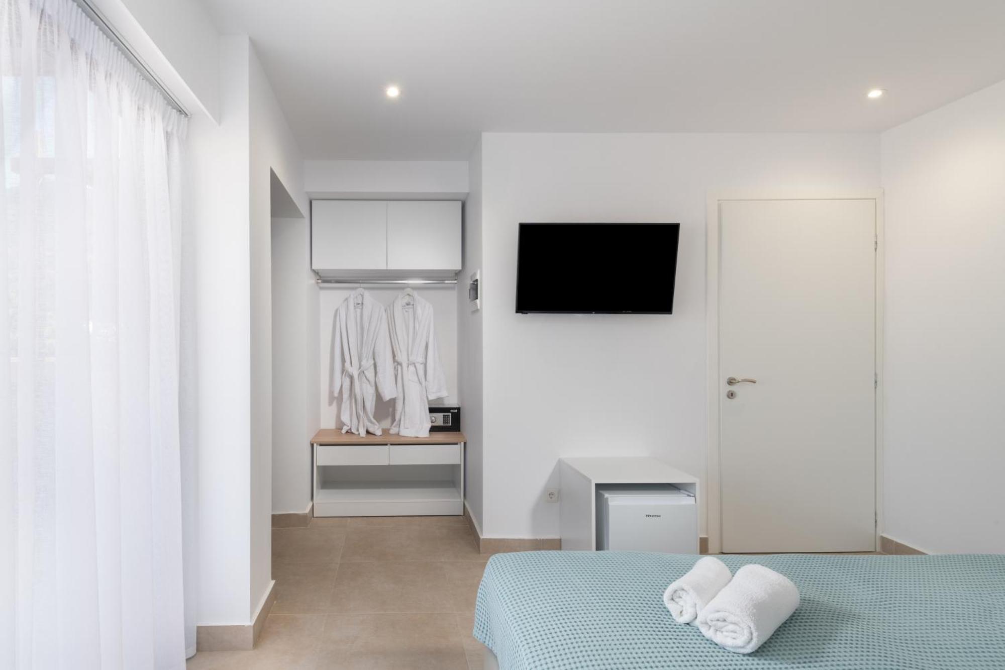 Golden Bee Lifestyle Hotel Stalida Exterior photo